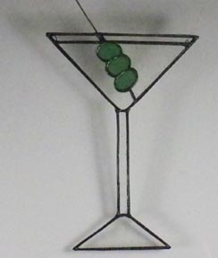martini with green olives